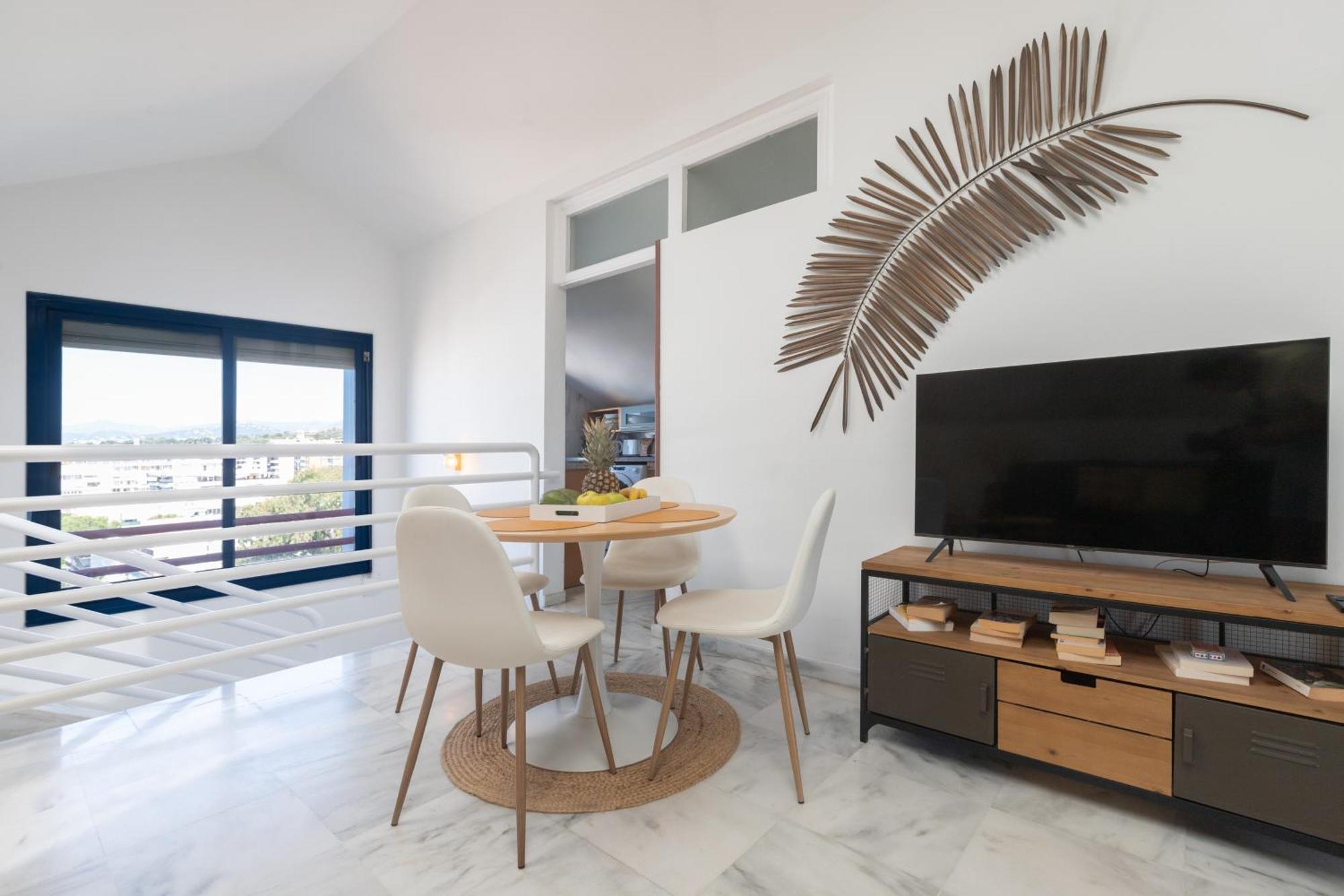 Blue Glass Penthouse In Center Appartement *